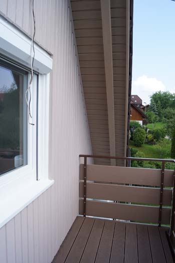 1 Balkon neu