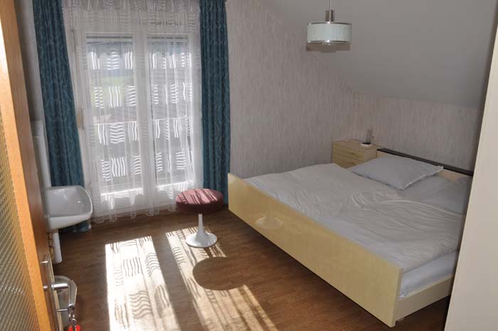1 blaues Zimmer alt
